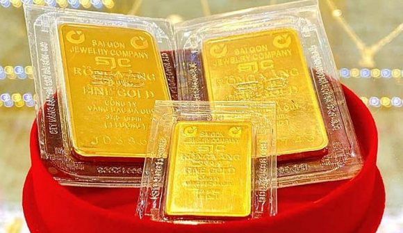 Dừng đấu thầu vàng, NHNN triển khai phương án bình ổn mới