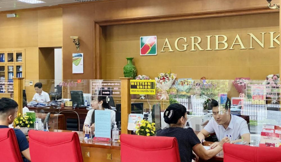 Thêm 2 ngân hàng tăng lãi suất ngay đầu tháng 8