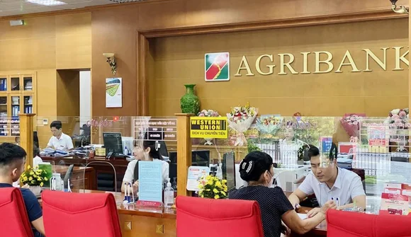 Thêm 2 ngân hàng tăng lãi suất ngay đầu tháng 8