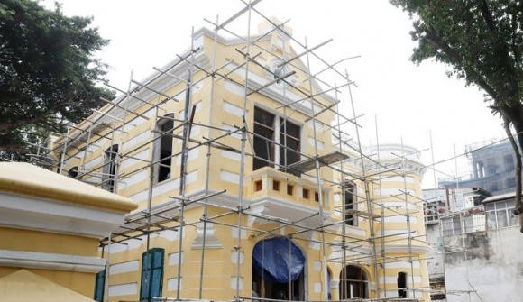 Biệt thự gần 1.000 m2 trên “đất kim cương” Hà Nội sau gần một năm trùng tu