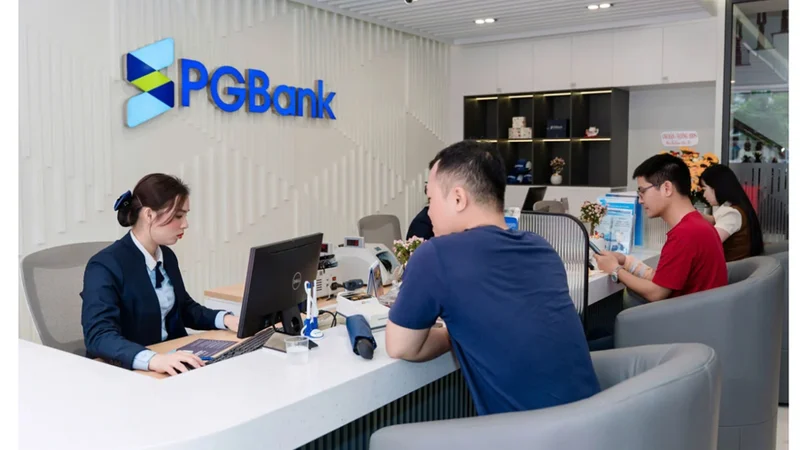PGBank cho vay kinh doanh bất động sản giảm, kéo lãi tụt sâu khi nợ xấu tăng cao