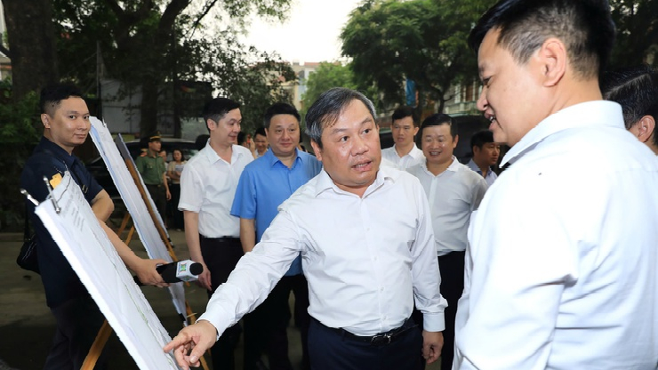 Chủ tịch Hà Nội Vũ Đại Thắng yêu cầu hoàn thành giải phóng mặt bằng dự án đường 70 và Quốc lộ 21B trong quý 2/2026