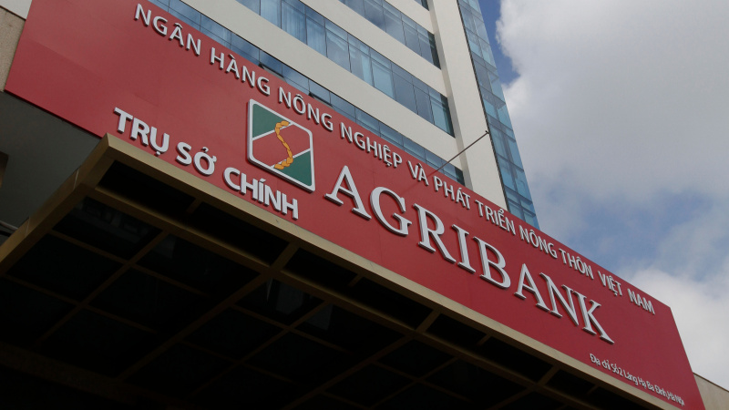 Agribank rót thêm hơn 124.000 tỷ đồng vào bất động sản sau 6 tháng, nợ nhóm 5 tăng gần 20%