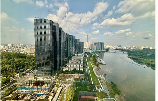 Căn hộ giá trên 100 triệu đồng/m² bùng nổ, nguồn cung mới tăng gần 10 lần sau một năm