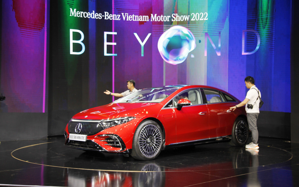 vms_mercedes_20221026182055.jpg