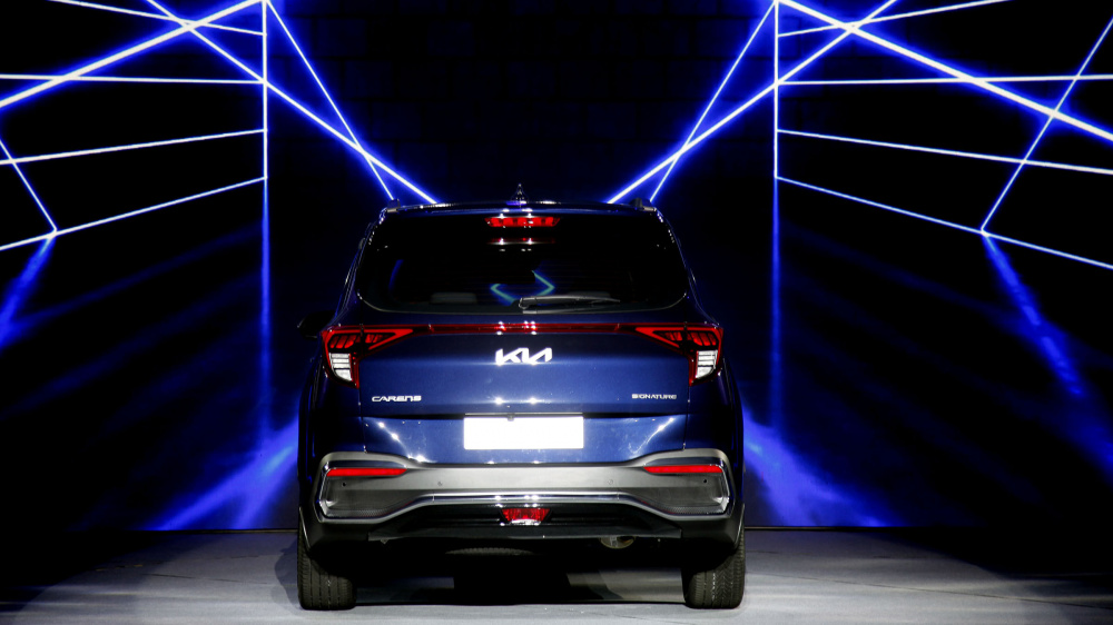 kia_carens_6_20221111113747.jpg