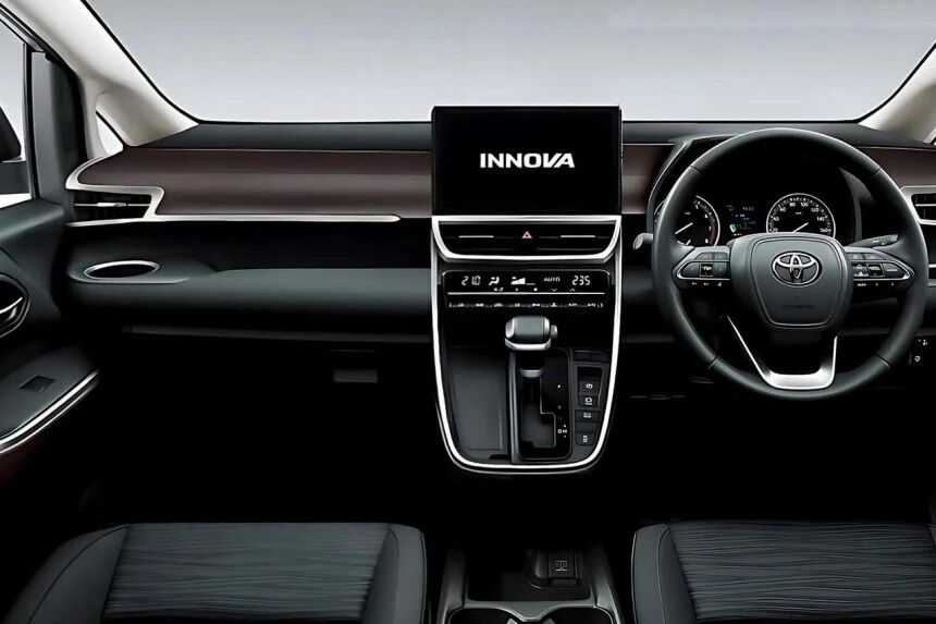 toyota-innova-1_20221118164445.jpg