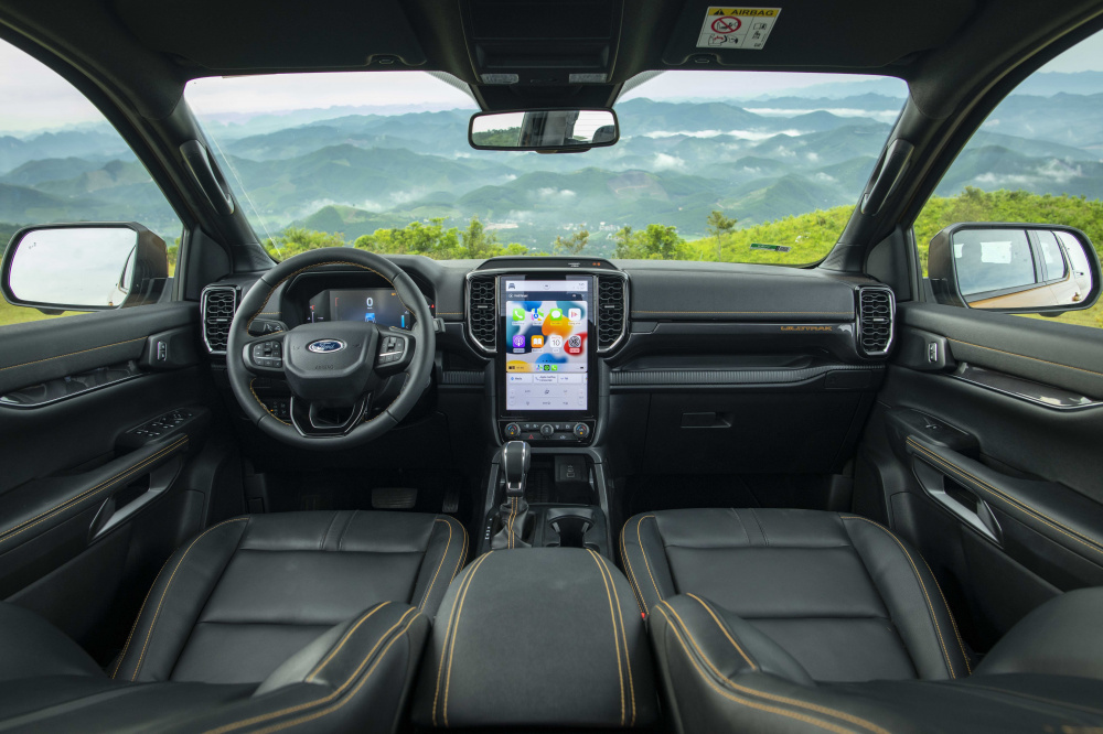 ford_ranger_wild_track_noi_that_7_20220812175047.jpg