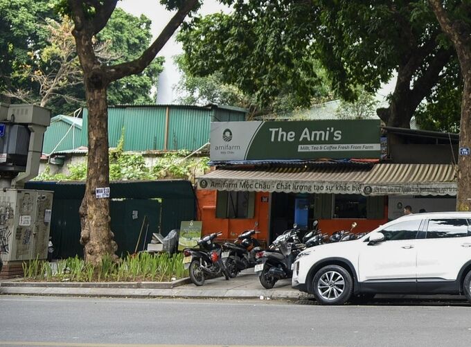 Một phần mặt phố Ngô Quyền hiện đang cho thuê kinh doanh.