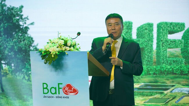 baf-truong-sy-ba-2041.jpg