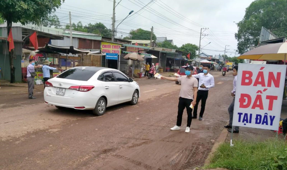 Hết thời nhà nhà người người thi nhau làm 