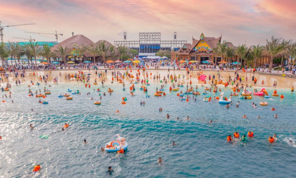 “Kỳ quan” VinWonders Wave Park rộng 18ha biến Ocean City thành thiên đường nghỉ dưỡng 5 sao đẳng cấp