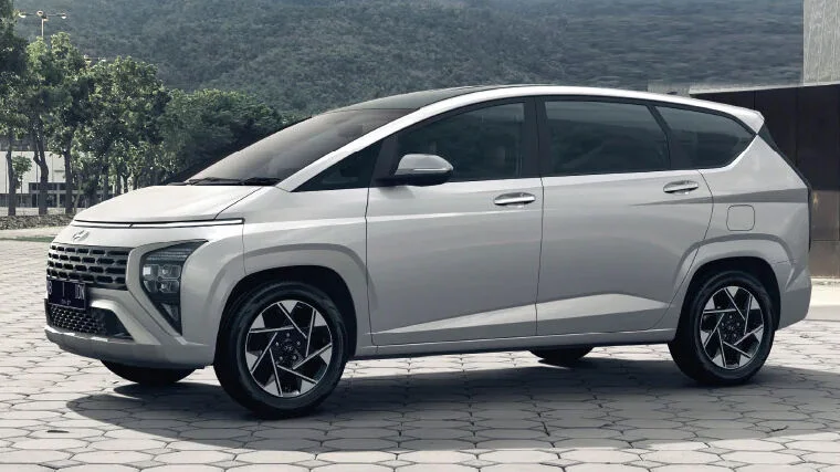 2022-hyundai-stargazer-debut-indonesia-3_20220718211708.jpg